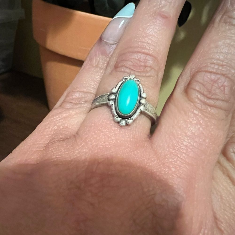 VINTAGE FRED HARVEY STERLING SILVER AND TURQUOISE WOMENS RING 5g